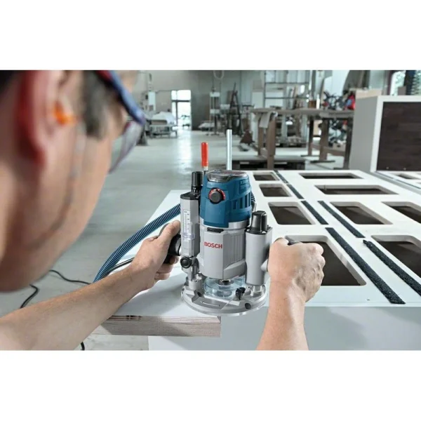 Фрезер Bosch GOF 1600 CE (0601624020) — изображение 4