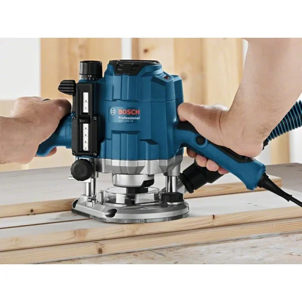 Фрезер Bosch GOF 1250 CE (0601626000) — изображение 2
