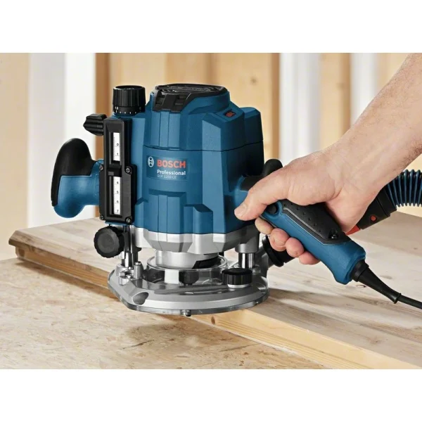 Фрезер Bosch GOF 1250 CE (0601626000) — изображение 3