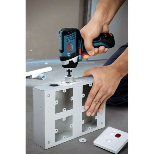 Аккумуляторный ударный гайковерт Bosch GDR 10,8-LI (06019A6977) — изображение 3