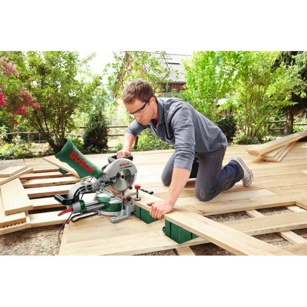 Торцовочная пила с функцией протяжки Bosch PCM8 S (0603B10100) — изображение 3