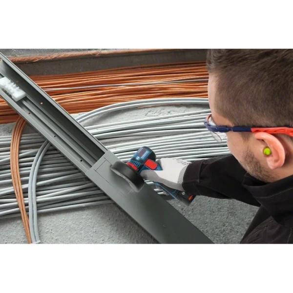 Аккумуляторная угловая шлифмашина Bosch GWS 12V-76 (06019F2000) — изображение 2