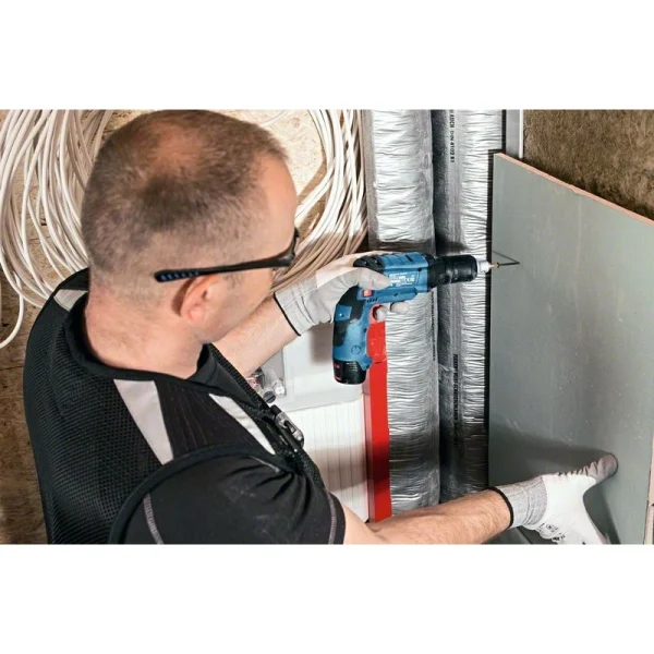 Аккумуляторный шуруповерт Bosch GTB 12V-11 06019E4004 — изображение 4