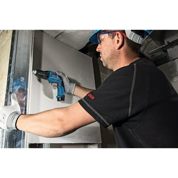 Аккумуляторный шуруповерт Bosch GTB 12V-11 06019E4004 — изображение 3