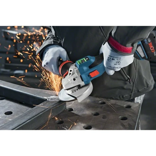 Аккумуляторная угловая шлифмашина BITURBO Bosch GWS 18V-15 SC 06019H6101 — изображение 6