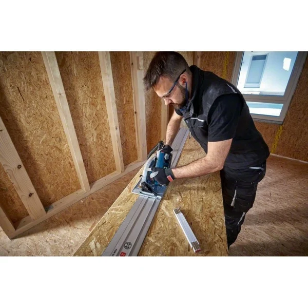 Аккумуляторная дисковая пила Bosch GKS 18V-68 GC 06016B5100 — изображение 8