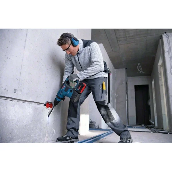Аккумуляторный перфоратор Bosch GBH 18V-34 CF 0611914021 — изображение 7
