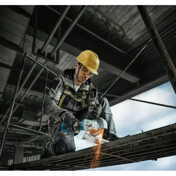 Аккумуляторная угловая шлифмашина Bosch GWS 180-LI 06019H9020 — изображение 4