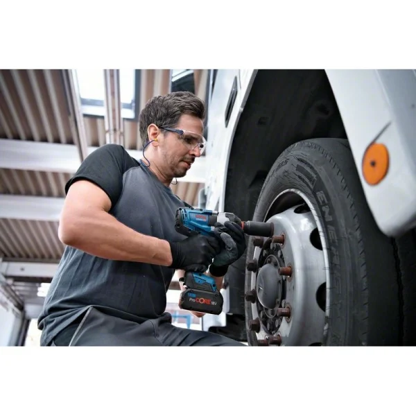 Аккумуляторный ударный гайковерт Bosch GDS 18V-1050 H 06019J8522 — изображение 9