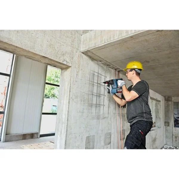 Аккумуляторный перфоратор 18 В Bosch GBH 18V-26 0611909000 — изображение 7